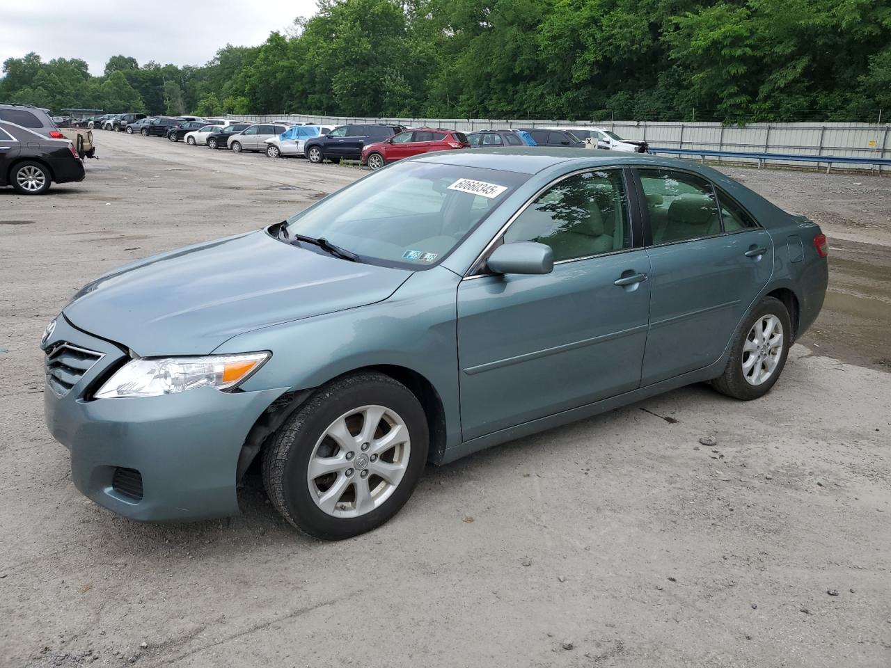 2010 Toyota Camry Base for Sale in Ellwood City, PA - Front End