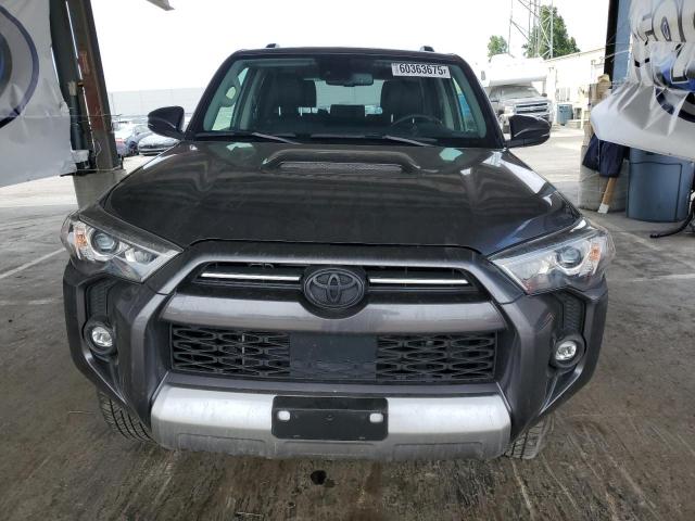  TOYOTA 4RUNNER SE 2023 Угольный