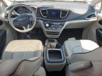 2017 Chrysler Pacifica Limited na sprzedaż w Mcfarland, WI - Hail