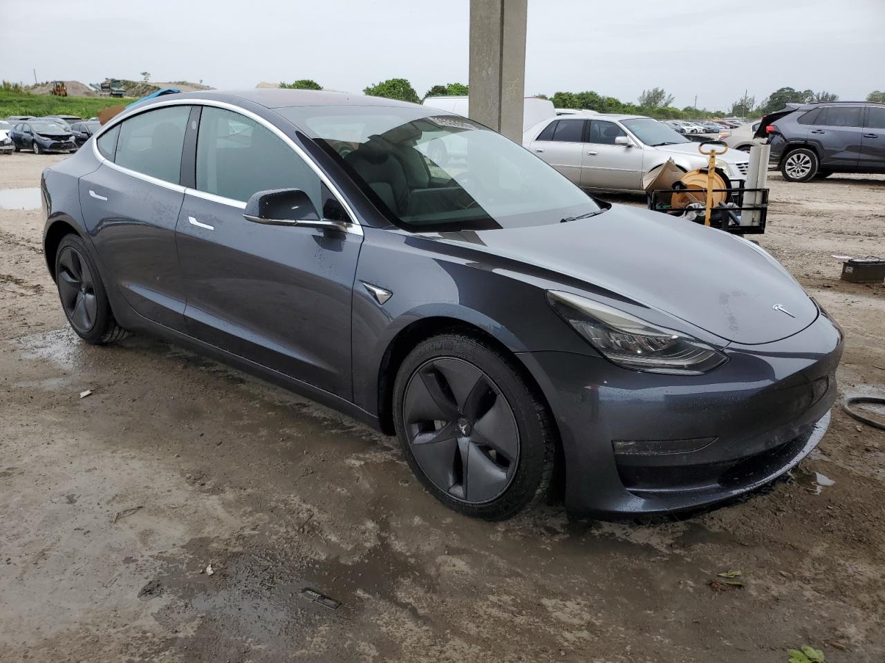 5YJ3E1EA6JF158755 TESLA MODEL 3 2018