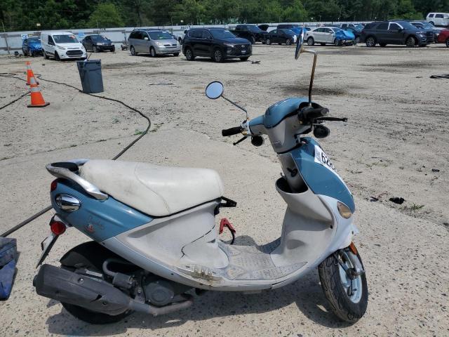 2009 Genuine Scooter Co. Buddy 50