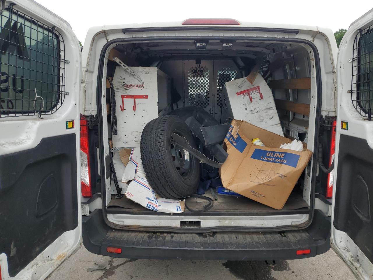 FORD TRANSIT 2019 VIN 1FTYR1YM8KKA42140 photo 10