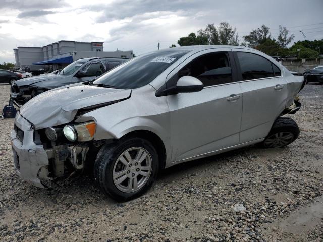  CHEVROLET SONIC 2015 Серебристый