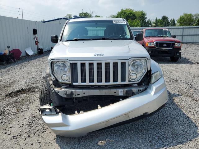  JEEP LIBERTY 2012 Srebrny
