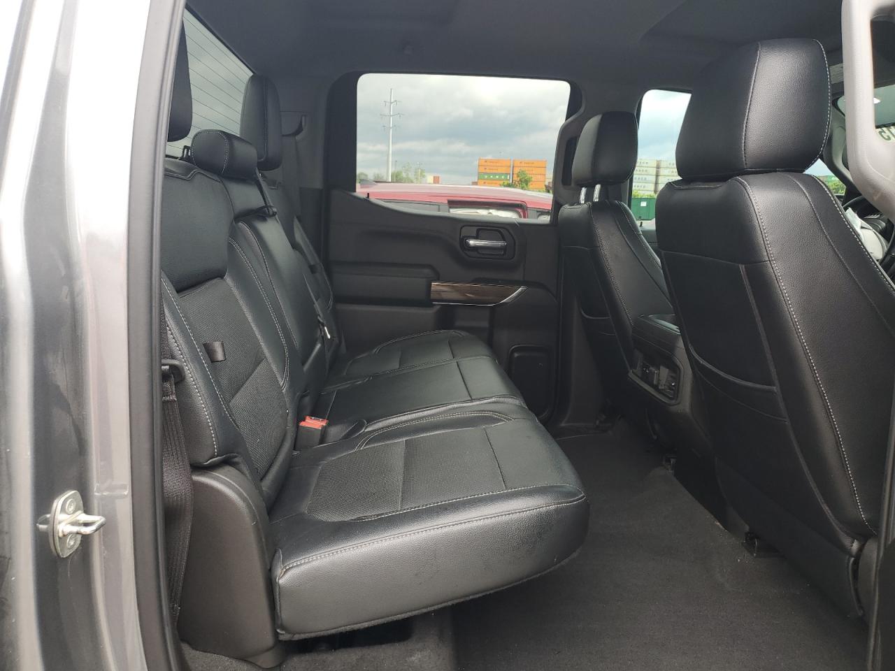 1GCUYEET8NZ132985 CHEVROLET ALL Models 2022
