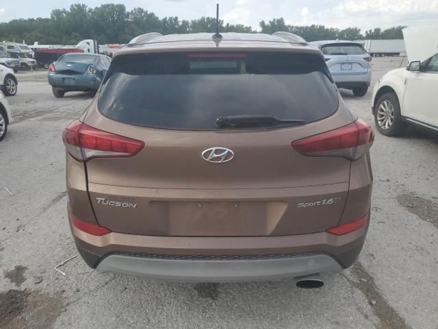  HYUNDAI TUCSON 2017 Коричневый