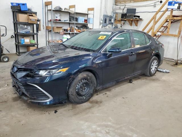  TOYOTA CAMRY 2021 Granatowy
