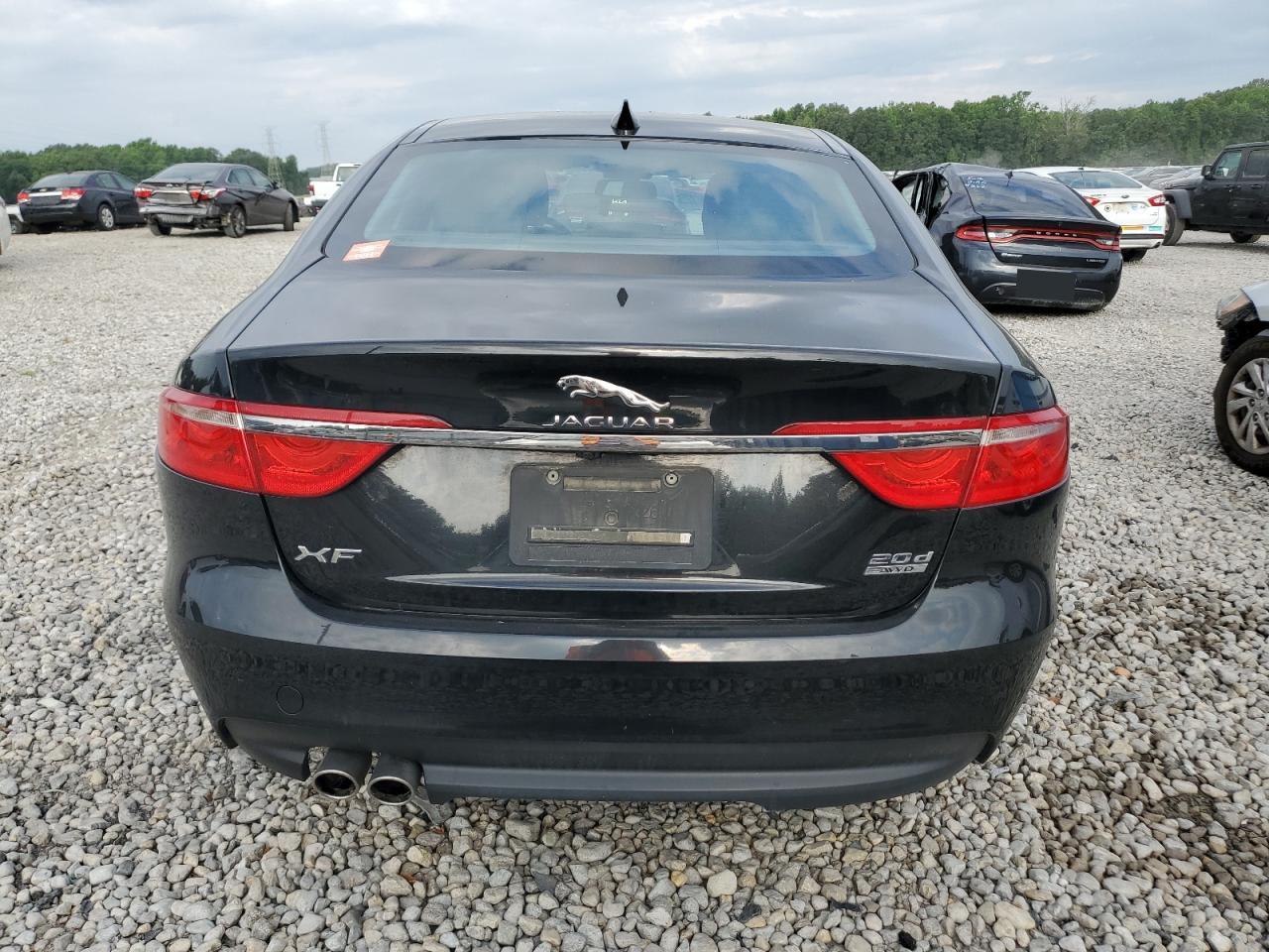 2017 Jaguar Xf Premium VIN: SAJBJ4BN0HCY32018 Lot: 59593805