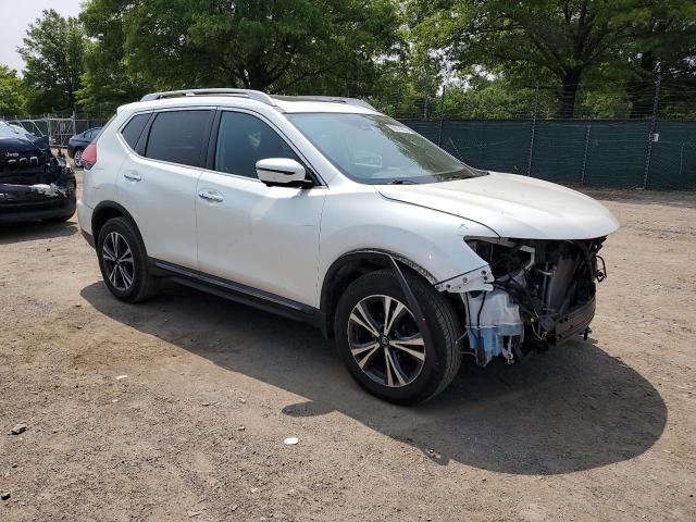  NISSAN ROGUE 2017 White