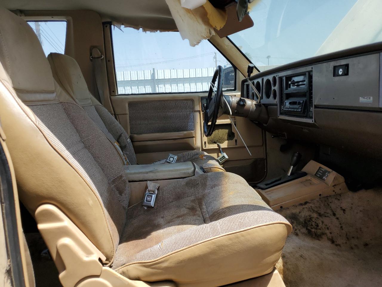 1985 Chevrolet Blazer S10 VIN: 1G8CT18B5F8156619 Lot: 61977745
