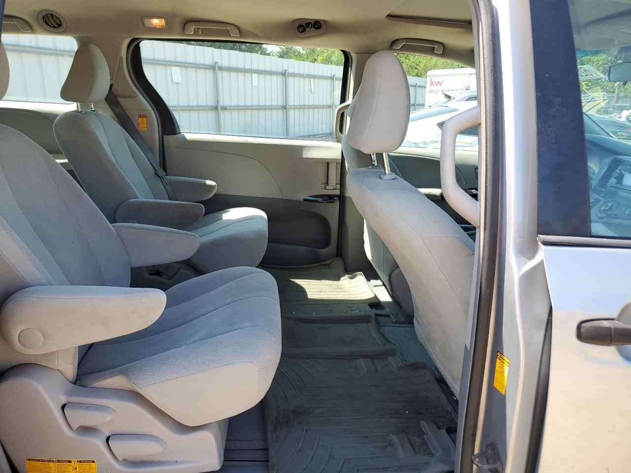 TOYOTA All Models 2014 VIN 5TDZK3DC9ES438480 фото 11