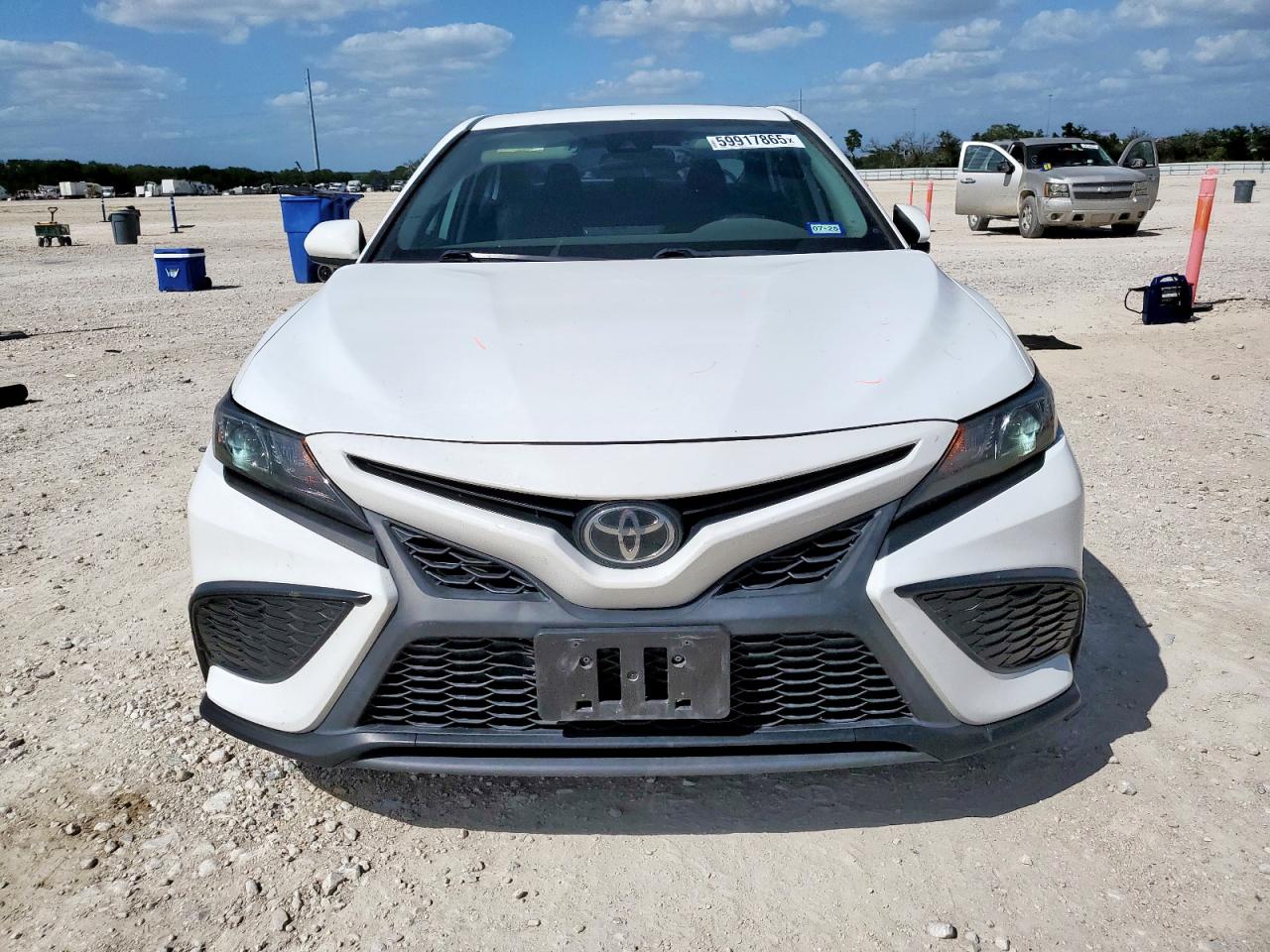 4T1G11AK7MU586627 TOYOTA CAMRY 2021