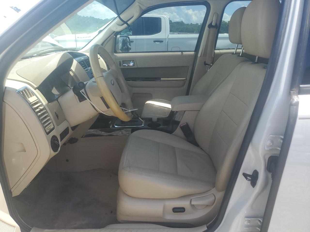 2010 Ford Escape Limited VIN: 1FMCU9EG0AKD41976 Lot: 61395595