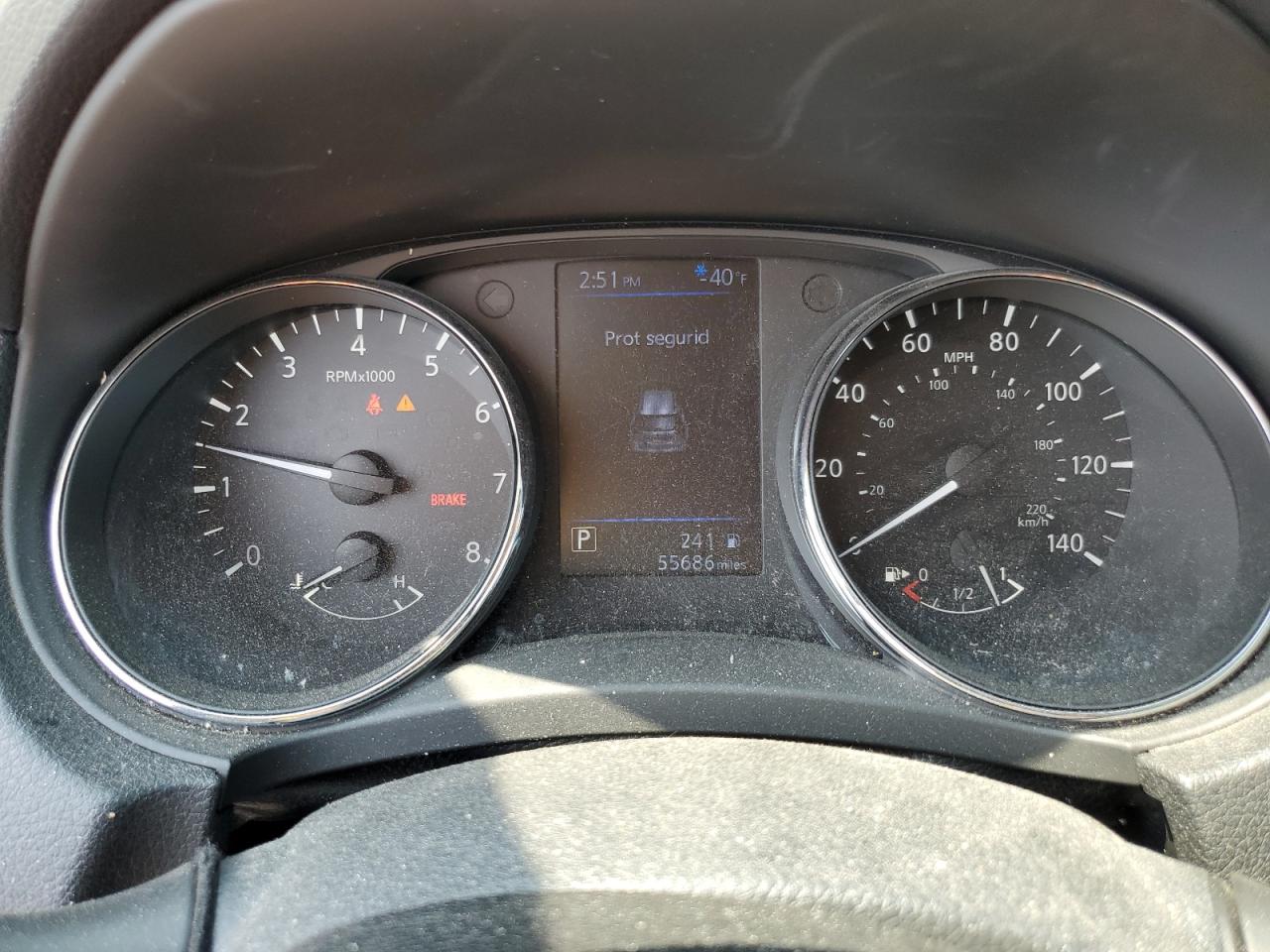 5N1AT2MV0JC760597 NISSAN ROGUE 2018