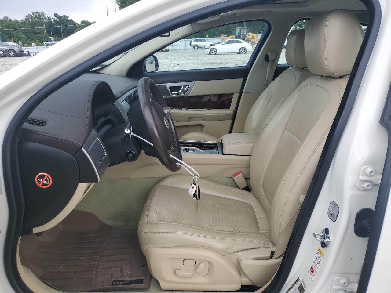 2010 Jaguar Xf Premium VIN: SAJWA0GB6ALR64862 Lot: 61594335