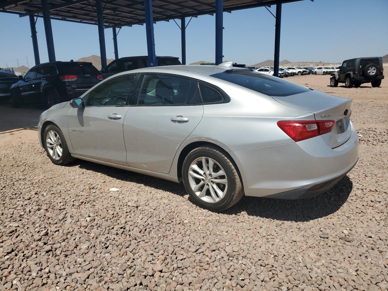 1G1ZD5ST8JF245605 CHEVROLET MALIBU 2018