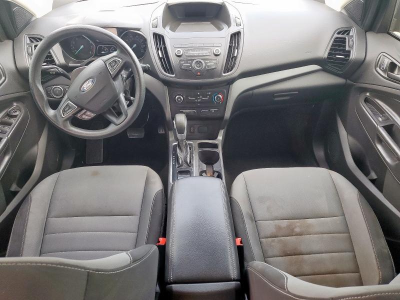  FORD ESCAPE 2019 Granatowy
