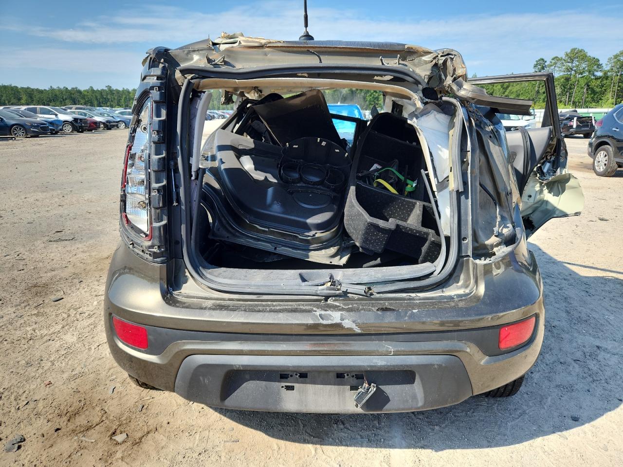 2012 Kia Soul + VIN: KNDJT2A69C7408762 Lot: 62670105