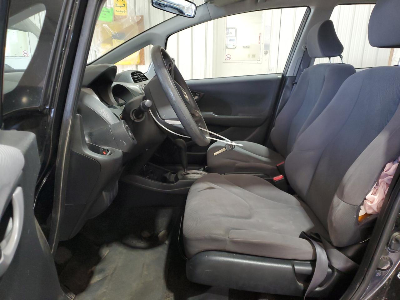 2010 Honda Fit VIN: JHMGE8H21AS000548 Lot: 62257225