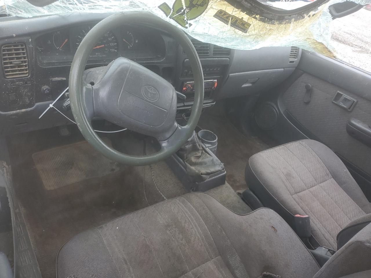 1995 Toyota Tacoma Xtracab VIN: 4TAVN73F5SZ026586 Lot: 59675965