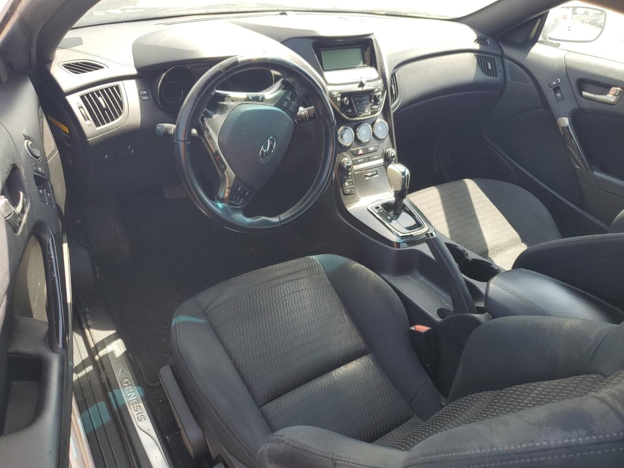 2013 Hyundai Genesis Coupe 2.0T VIN: KMHHT6KDXDU112828 Lot: 61954895