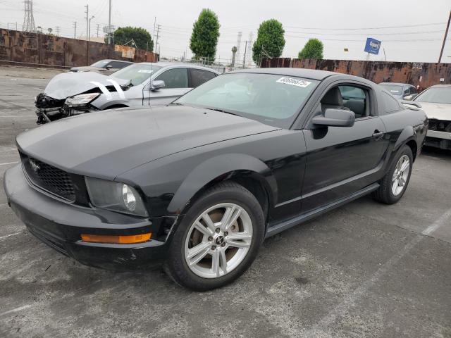 2005 Ford Mustang 
