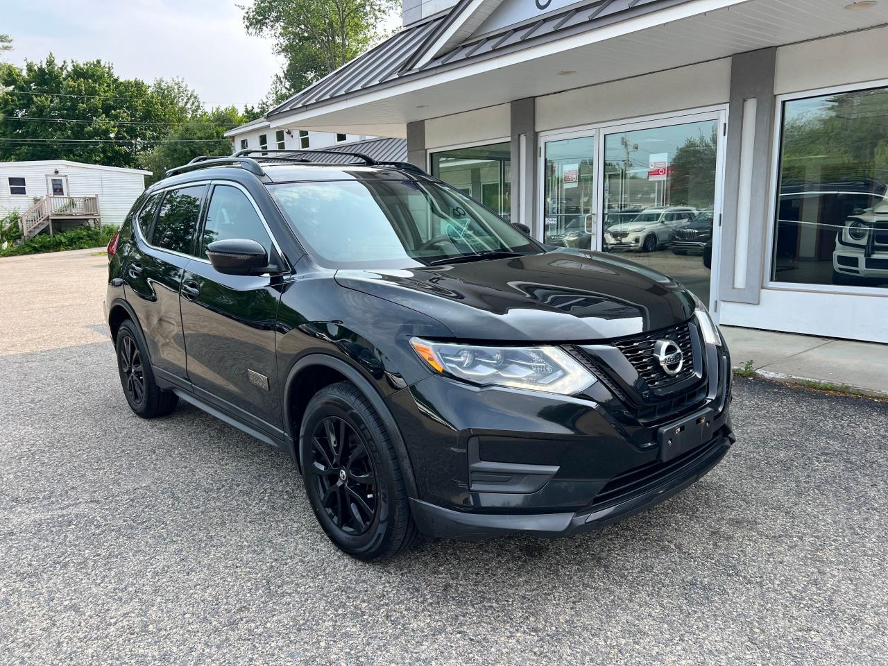2017 Nissan Rogue Sv