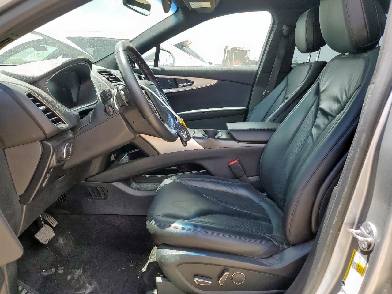2020 Lincoln Nautilus VIN: 2LMPJ6J9XLBL28749 Lot: 61239985
