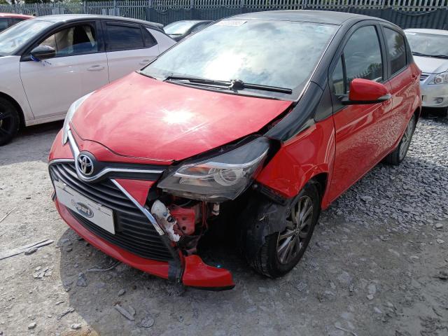 TOYOTA YARIS ICON 2016