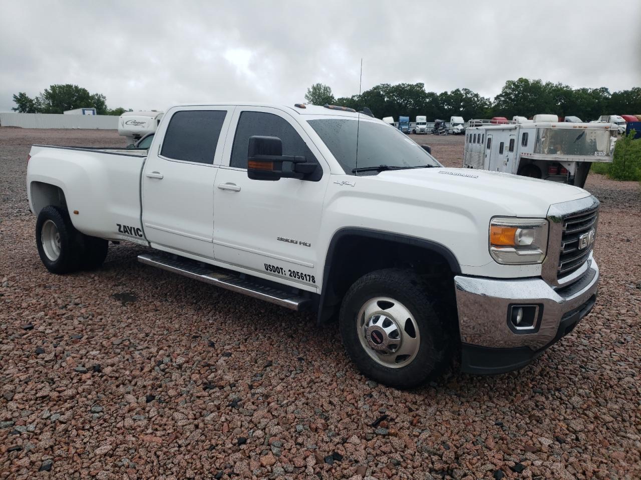GMC ALL Models 2015 VIN 1GT422C80FF530581 фото 4
