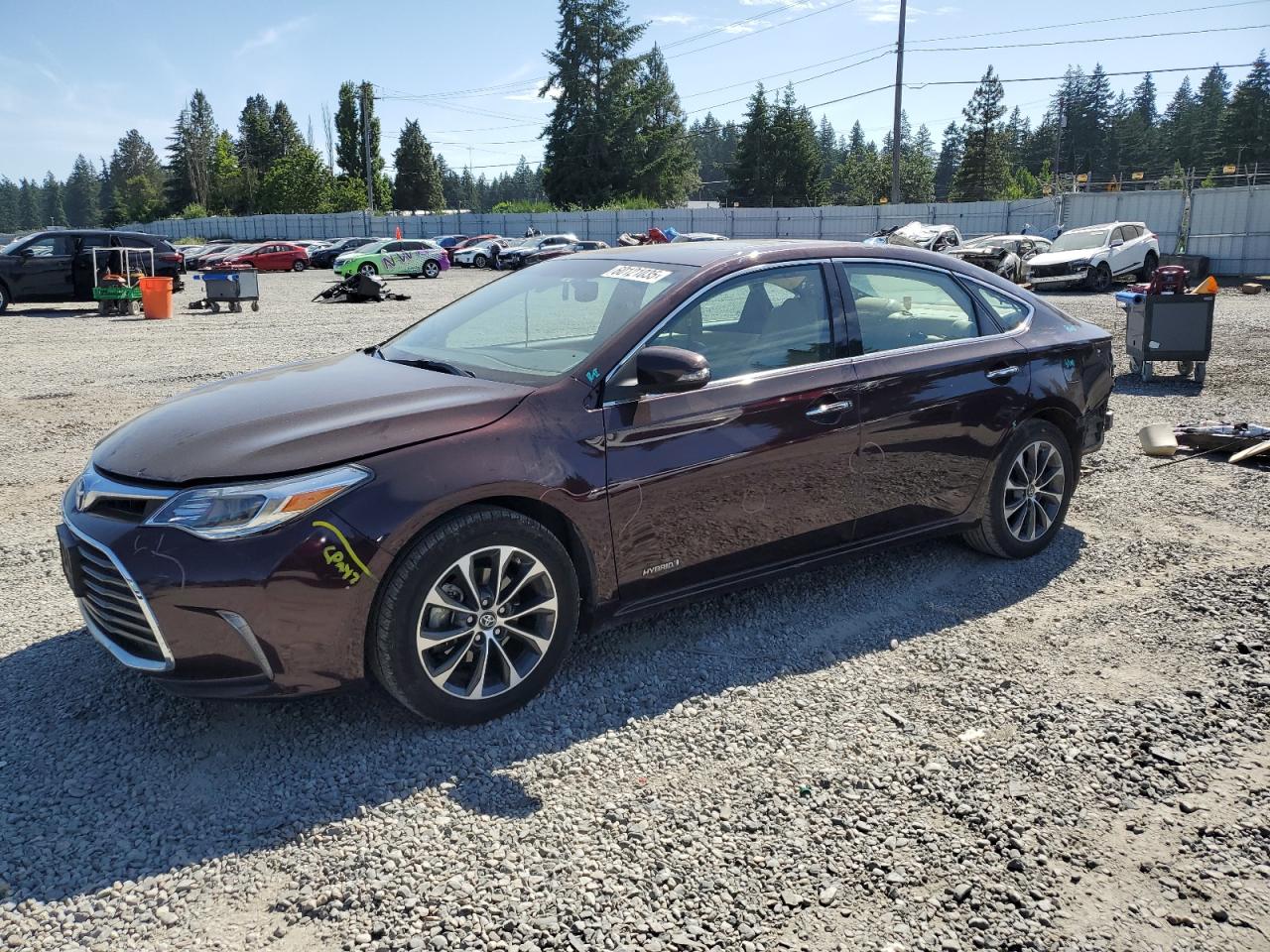 2016 Toyota Avalon Hybrid for Sale in Graham, WA - Rear End