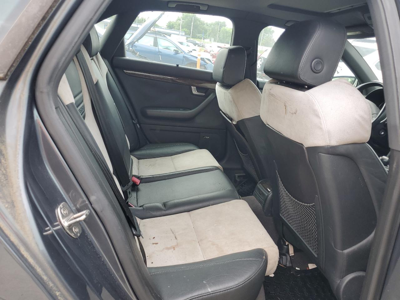 2004 Audi S4 VIN: WAUPL68EX4A027017 Lot: 62939925