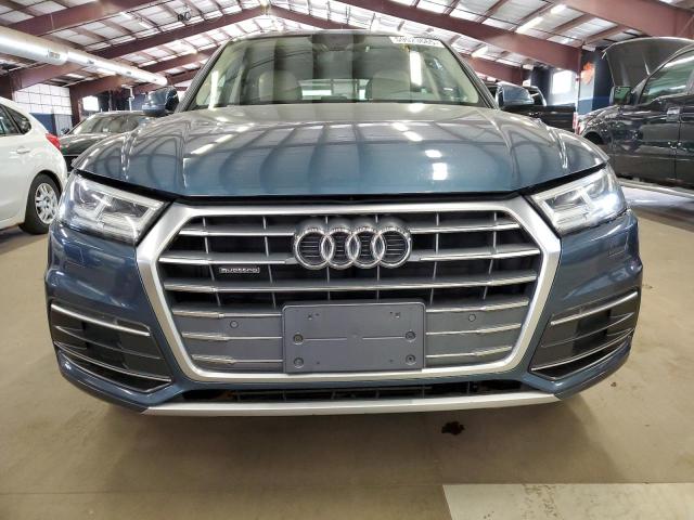  AUDI Q5 2018 Granatowy