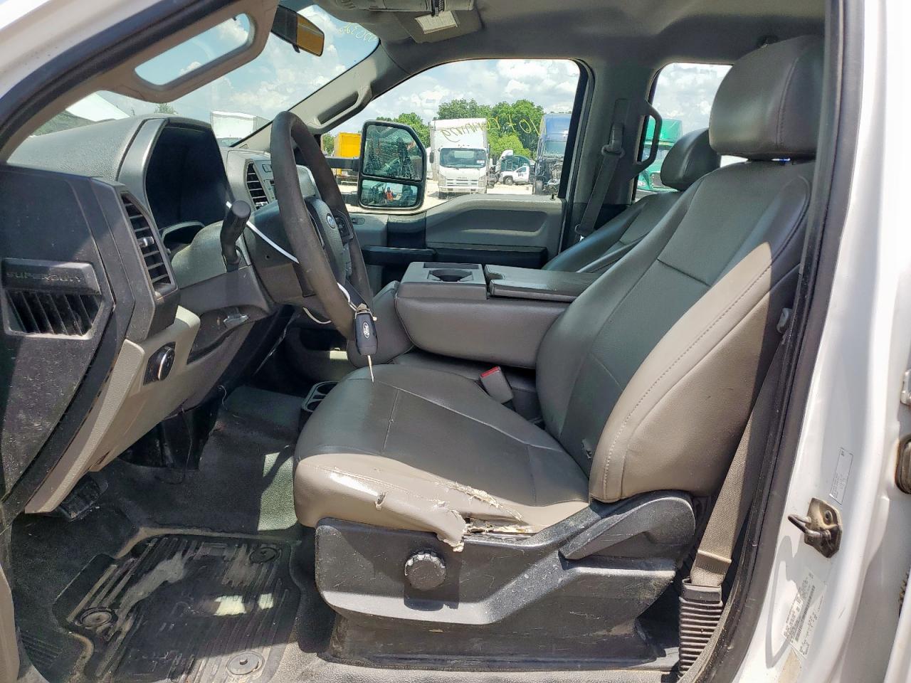 2017 Ford F450 Super Duty VIN: 1FD0W4GT0HEB81357 Lot: 62650325