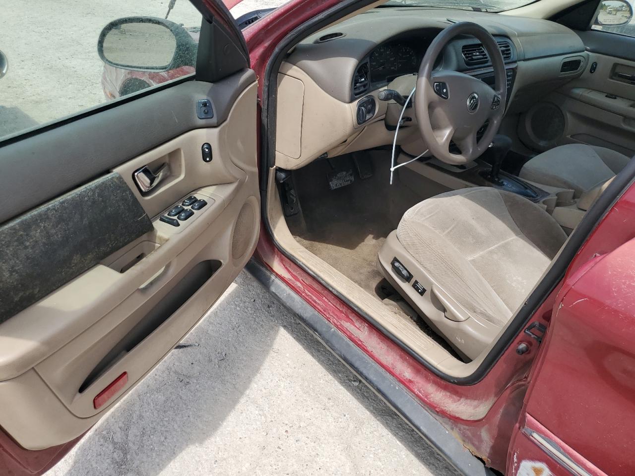 2002 Mercury Sable Gs VIN: 1MEFM50U92G640912 Lot: 61190695