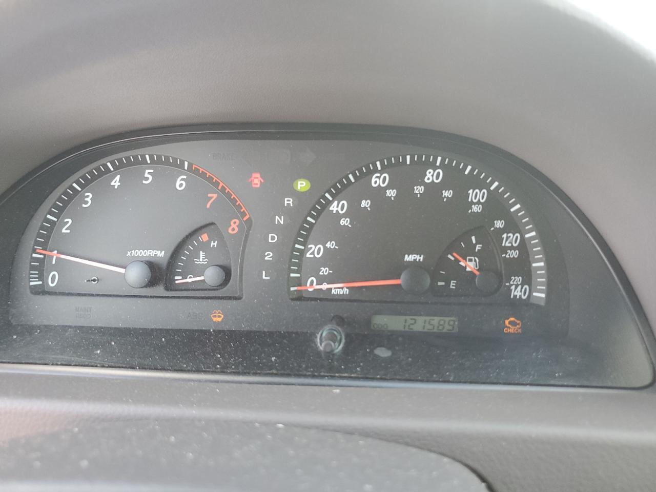 TOYOTA CAMRY 2004 VIN 4T1BE32KX4U283026 photo 9