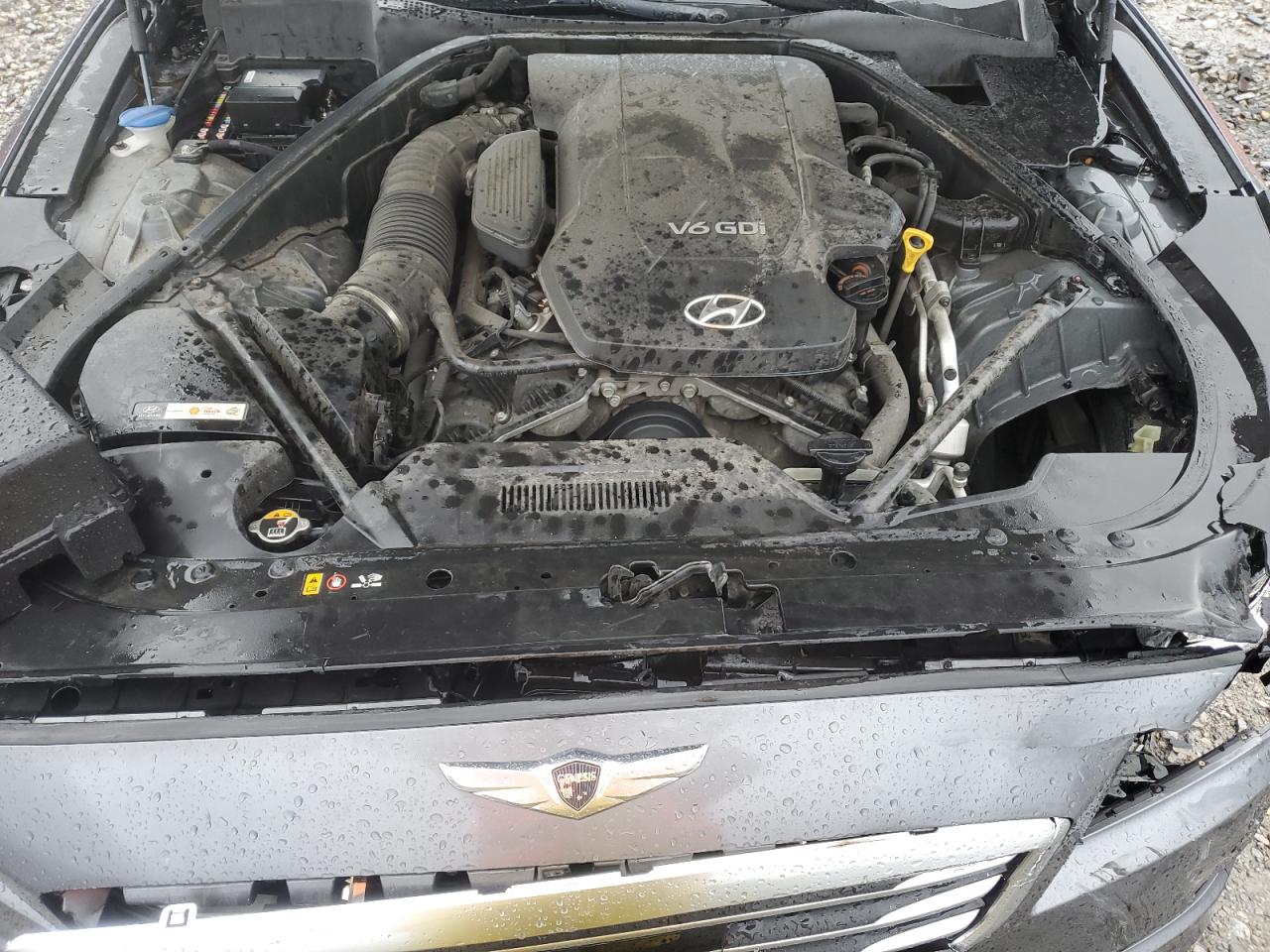 2015 Hyundai Genesis 3.8L VIN: KMHGN4JE6FU057804 Lot: 59962305