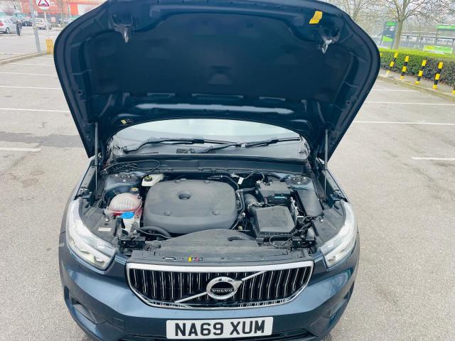 2019 VOLVO XC40 INSCR