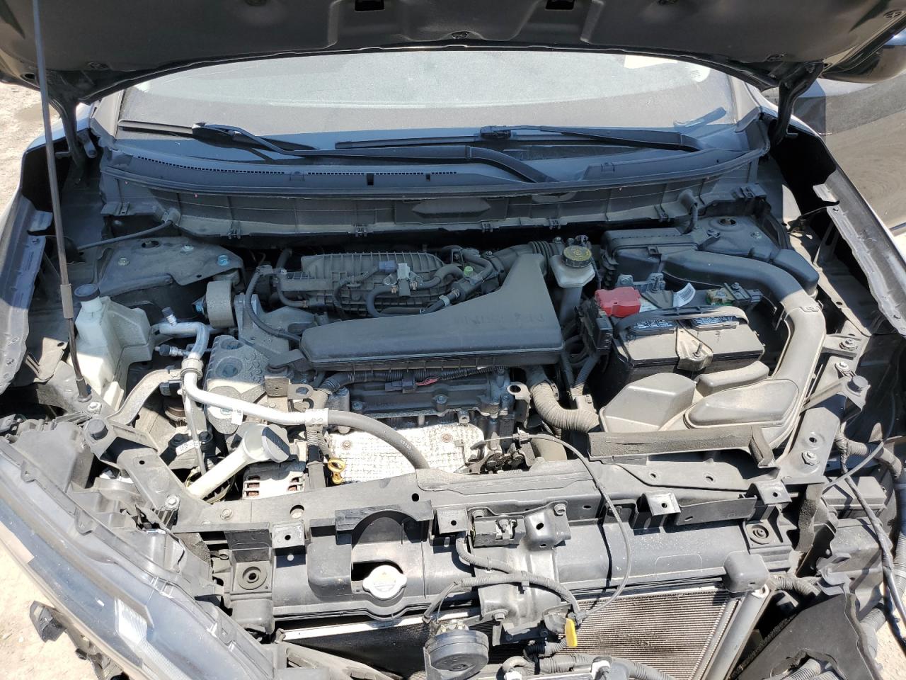KNMAT2MT3JP613864 NISSAN ROGUE 2018