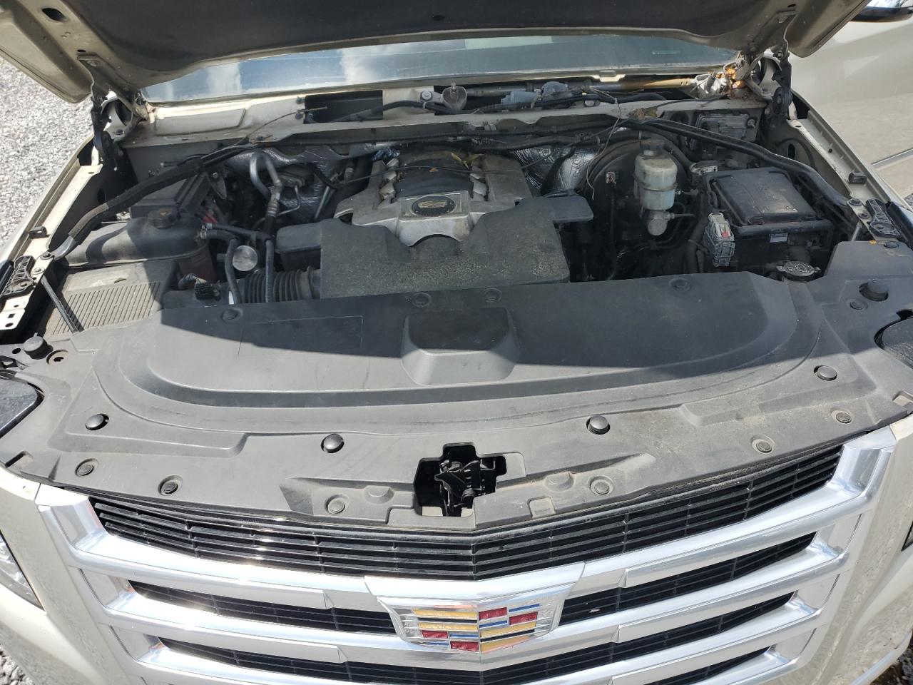2015 Cadillac Escalade Esv Luxury VIN: 1GYS4SKJ2FR545324 Lot: 60737175