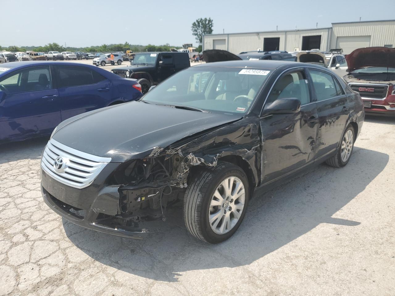 2010 Toyota Avalon Xl for Sale in Kansas City, KS - Side