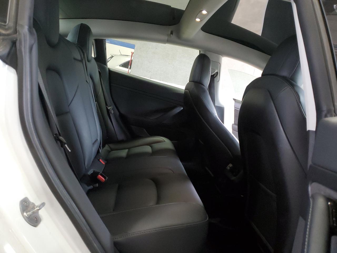 2020 Tesla Model 3 VIN: 5YJ3E1EA9LF747172 Lot: 61673655