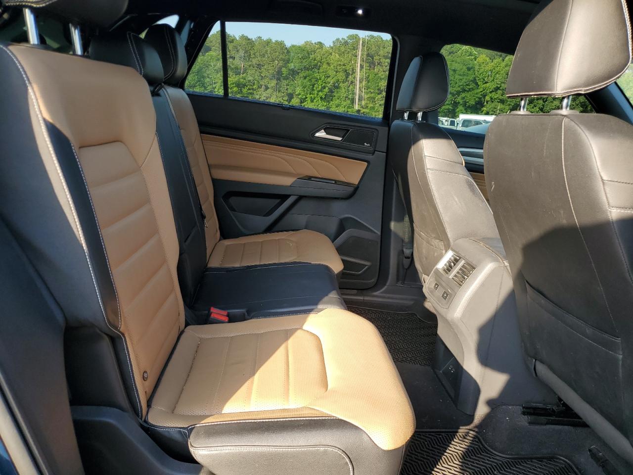 2021 Volkswagen Atlas Cross Sport Sel Premium VIN: 1V2TE2CA0MC208557 Lot: 59759855
