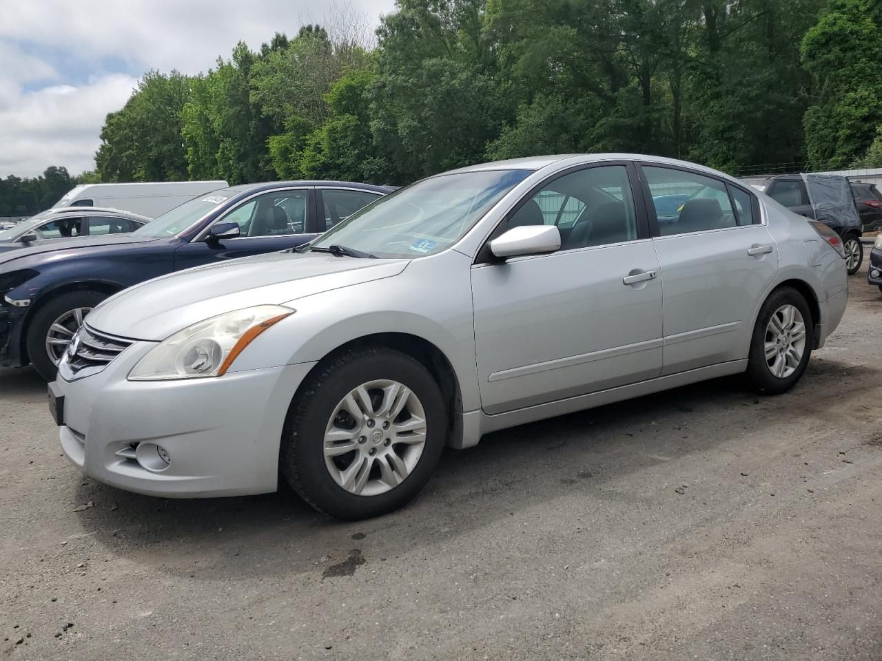 2012 Nissan Altima Base zu verkaufen in Glassboro, NJ - Side