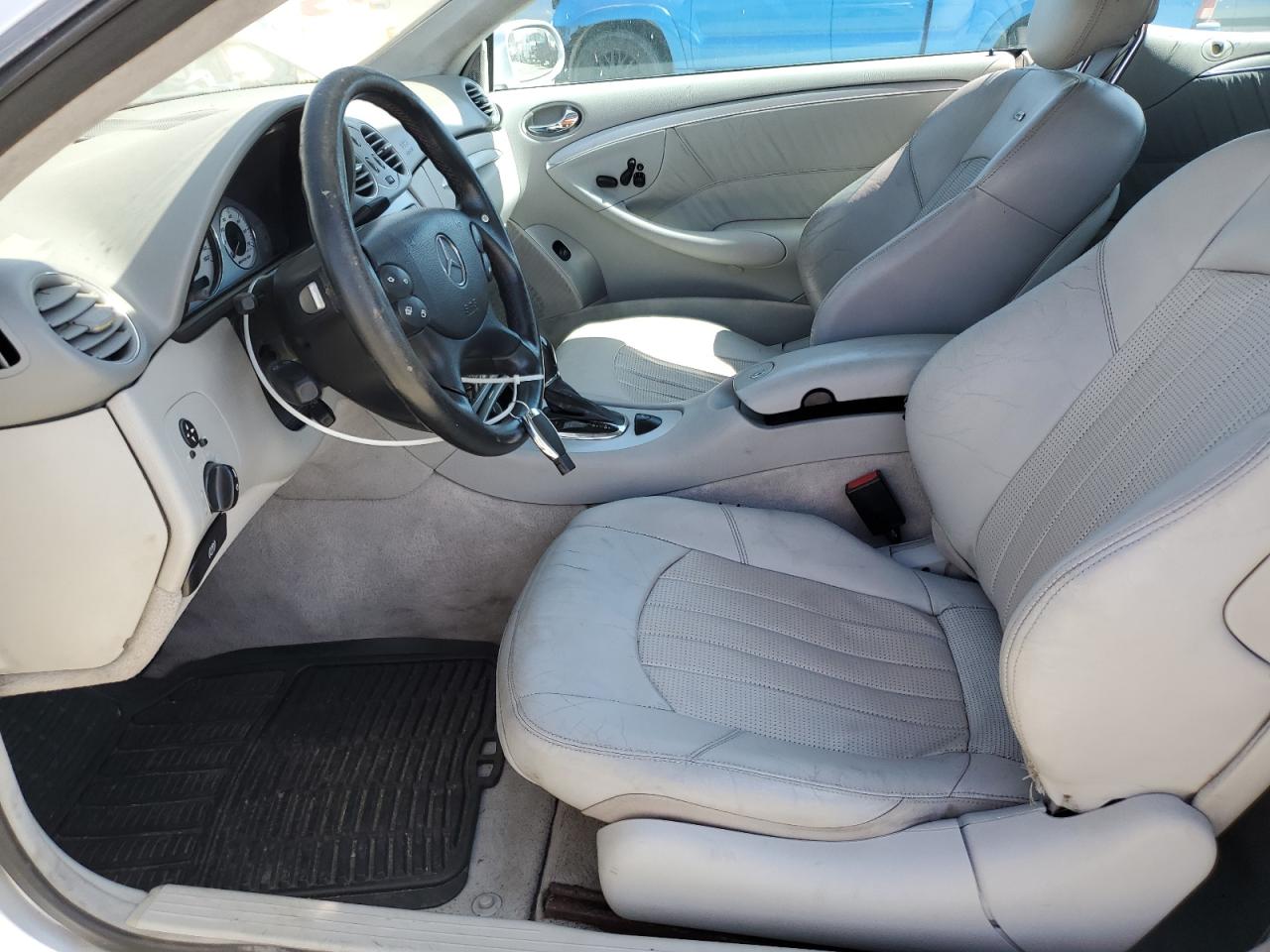 2004 Mercedes-Benz Clk 55 Amg VIN: WDBTK76GX4T019176 Lot: 61093555