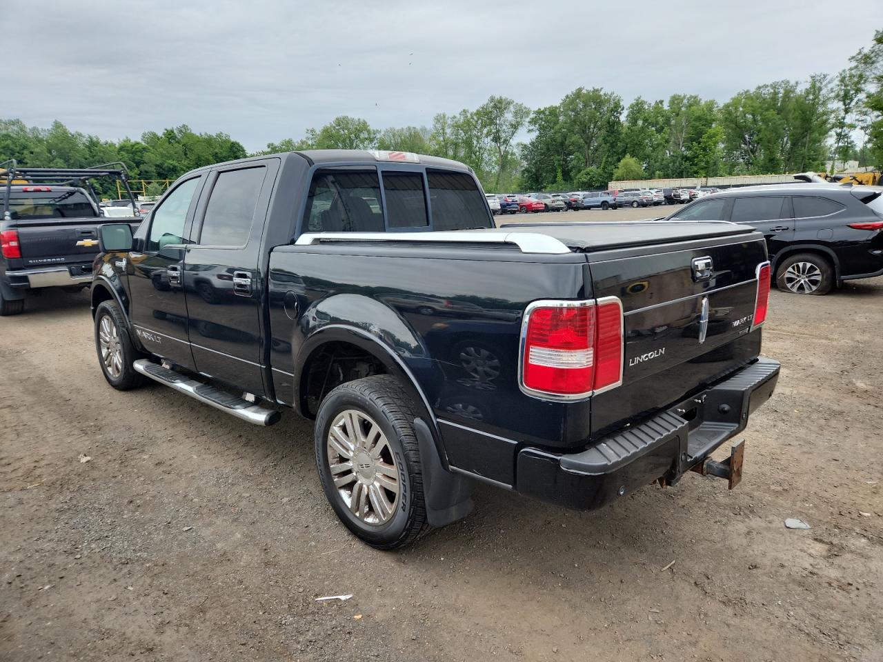 LINCOLN MARK LT 2008 VIN 5LTPW18578FJ06499 photo 2