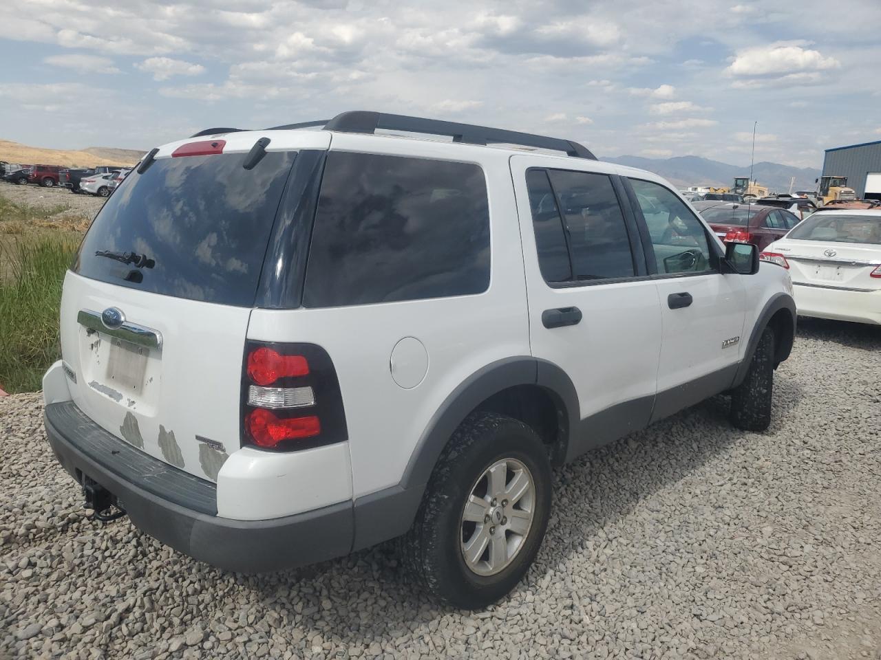 FORD EXPLORER 2006 VIN 1FMEU73E46ZA18267 photo 3