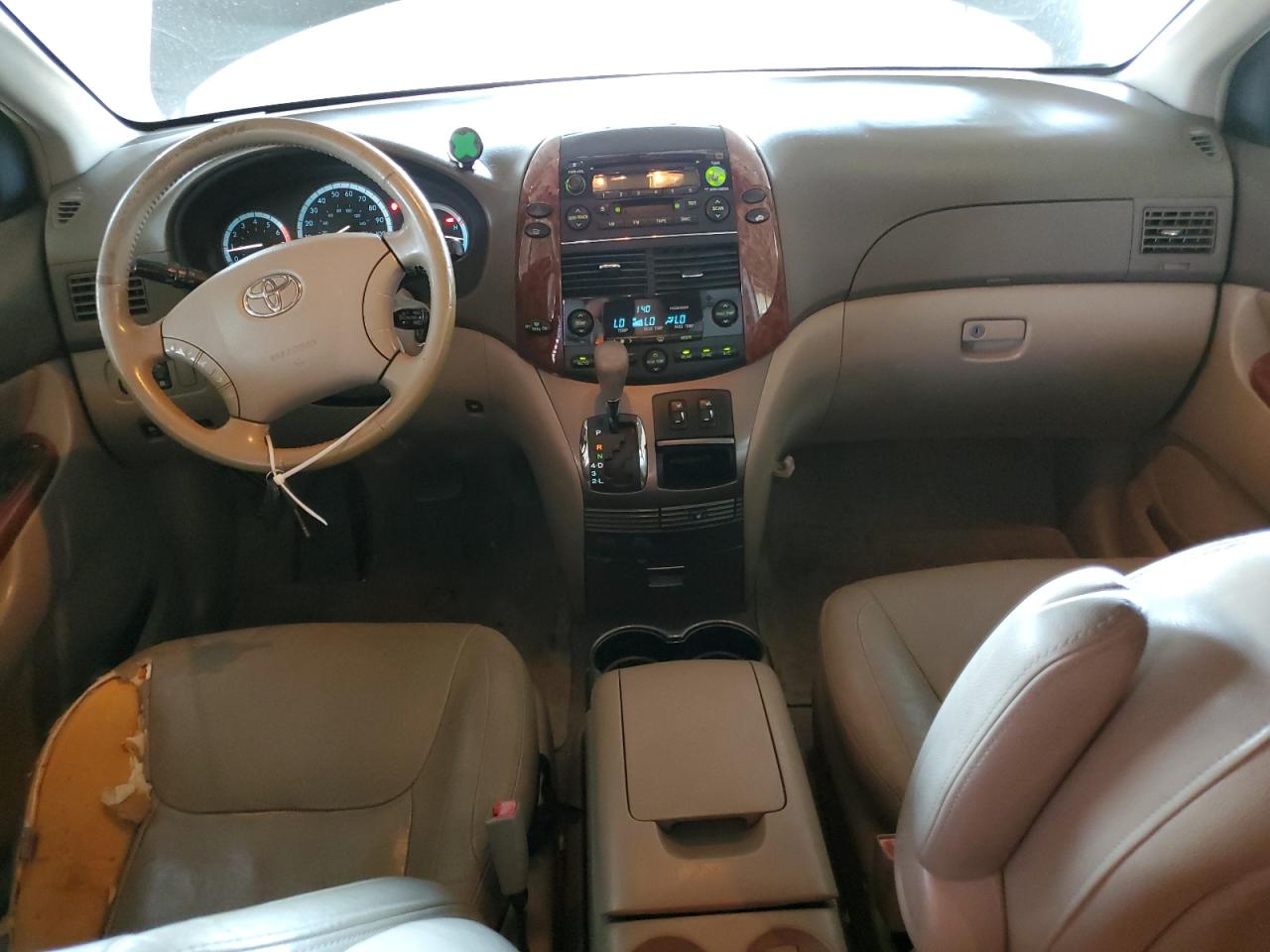 2004 Toyota Sienna Xle VIN: 5TDZA22C74S142078 Lot: 63233635