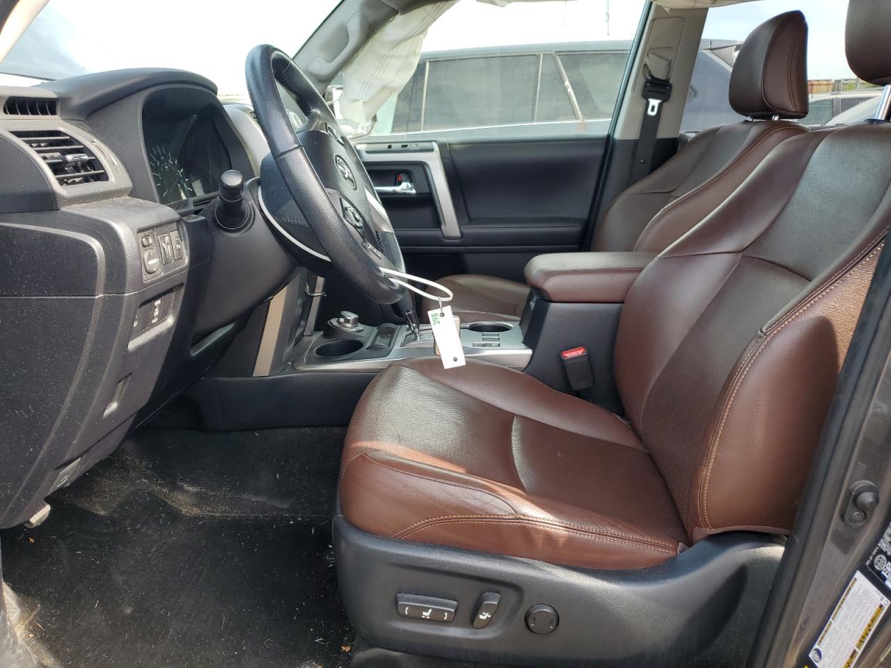 2018 Toyota 4Runner Sr5/Sr5 Premium VIN: JTEBU5JRXJ5510590 Lot: 62786435