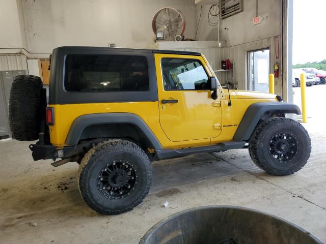 Позашляховики JEEP WRANGLER 2015 Жовтий